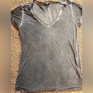 Paige Short Sleeve Tshirt Size M